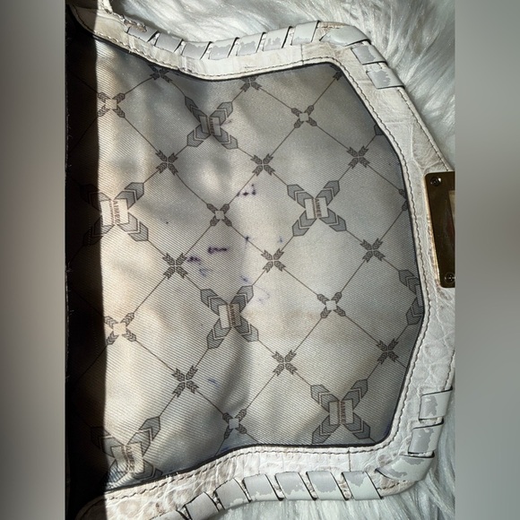 💄RARE💄 Aimee Kestenberg Faux Croco Leather Crossbody Bag - Picture 9 of 14